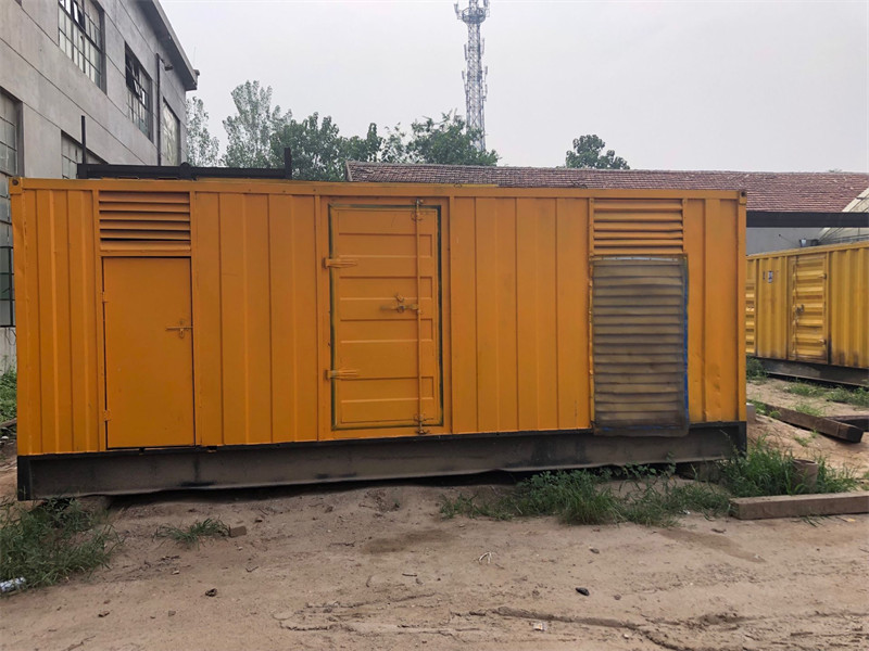 怒江柴油发电机如何判断新机油是否已经完全充满机油滤清器？