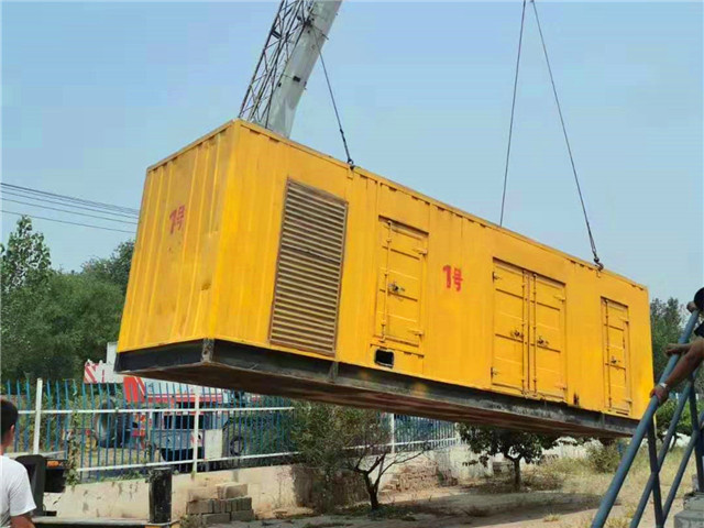 怒江300KW柴油发电机组油耗是多少？