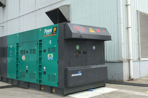 怒江燃油滤清器的更换流程是怎样的？