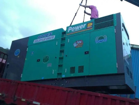 怒江柴油发电机组转速不稳定时，如何对发动机进行维护？