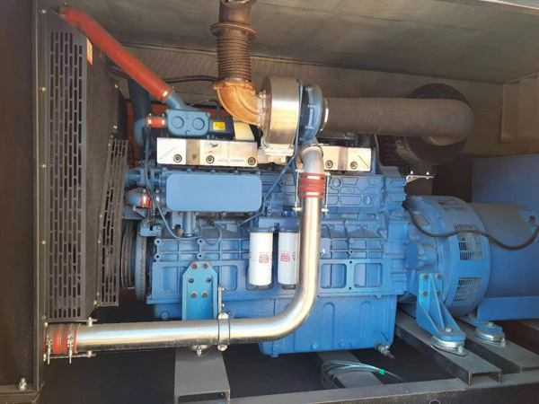 怒江柴油发电机组一般有几种电压输出？