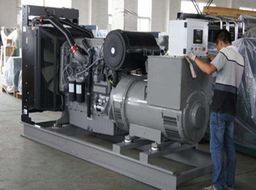 怒江柴油发电机组和储能设备配合使用的案例