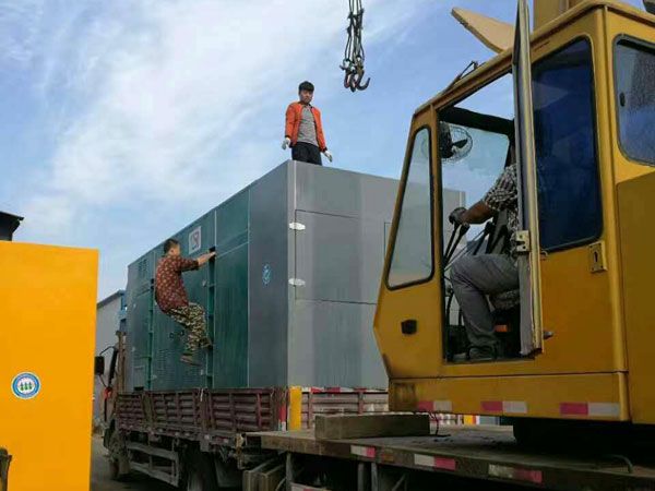 怒江更换水冷式机油散热器密封件的操作流程是怎样的？